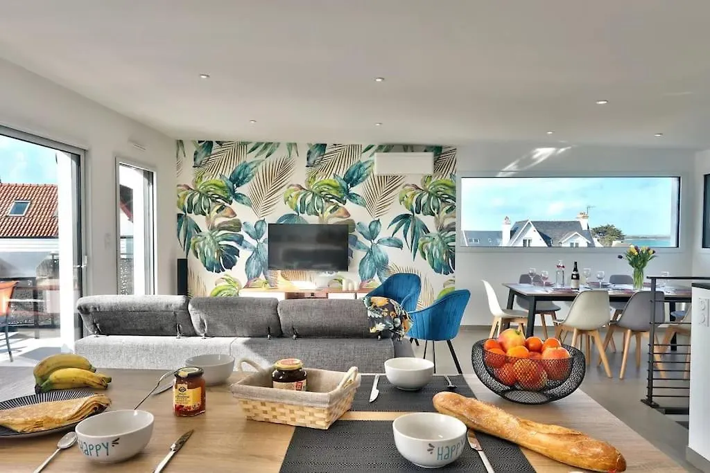 Villa Elisa Piscine Interieure Partagee Chauffee A 29 Degres A 100M De La Plage Sibiril Francia